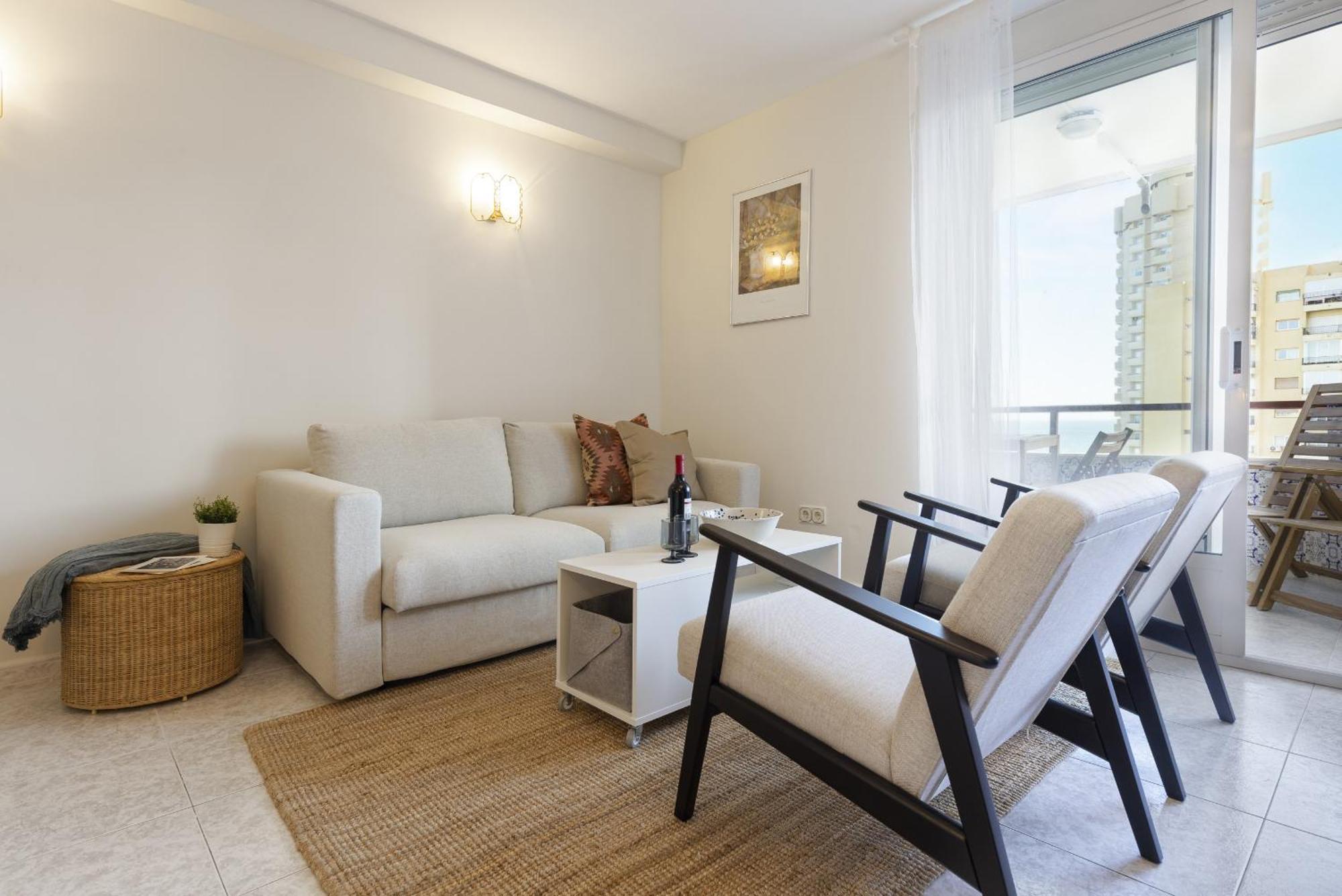 Beachfront Apartment With Terrace And Seaviews Фуэнхирола Экстерьер фото